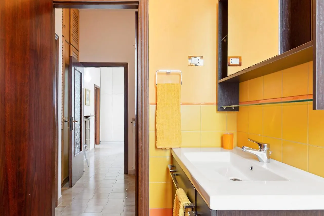 Apartment Appartamento Nonna Rosa Montignano Italien
